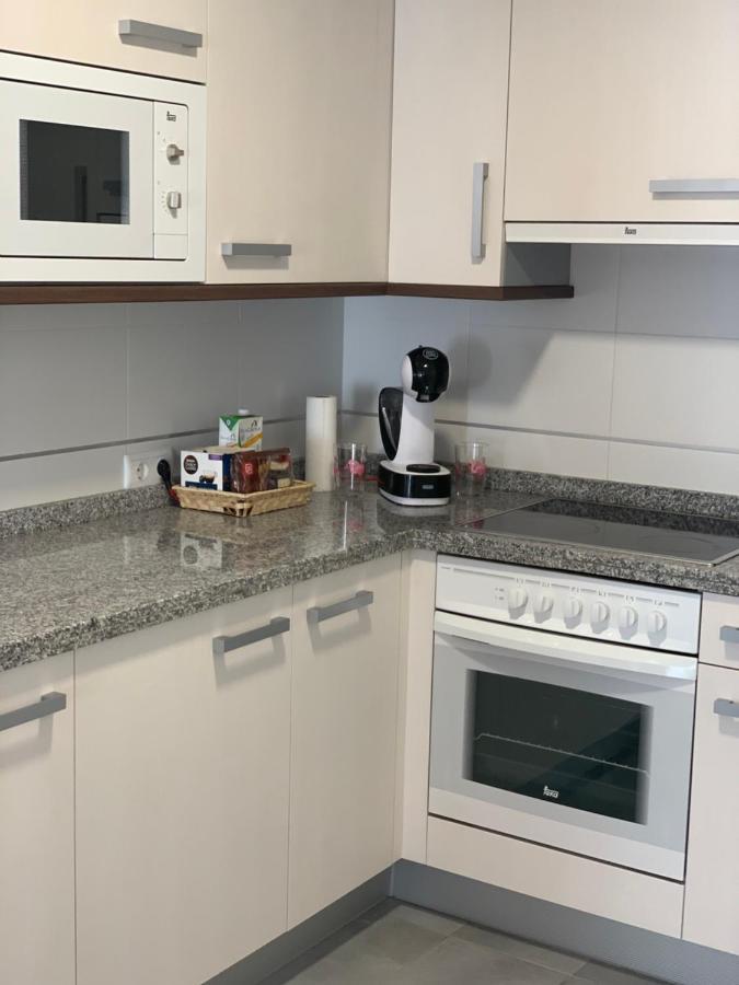 New, Cozy Plaza Del Pilar-fuenclara Apartment *